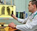 Диспергируемая лекарственная форма амоксициллина в лечении нетяжелых внебольничных пневмоний у детей
